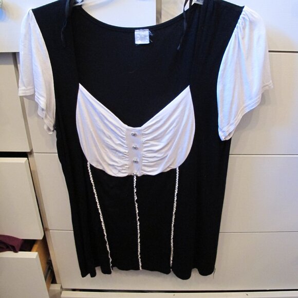sitewide sale. top cap sleeve black and white - Picture 1 of 2